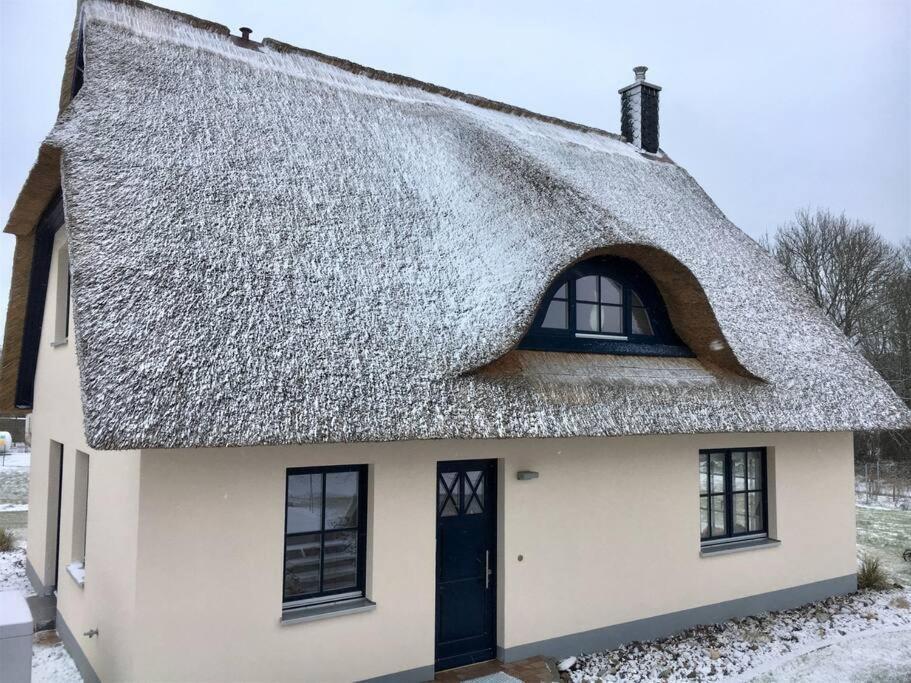 Stilvolles Reetdachhaus Coastline An Der Ostsee Groß Schwansee Zewnętrze zdjęcie